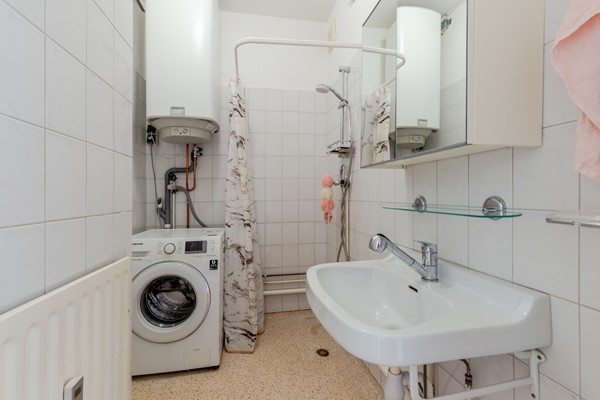 Medium property photo - Burgemeester de Vlugtlaan 325, 1063 BP Amsterdam